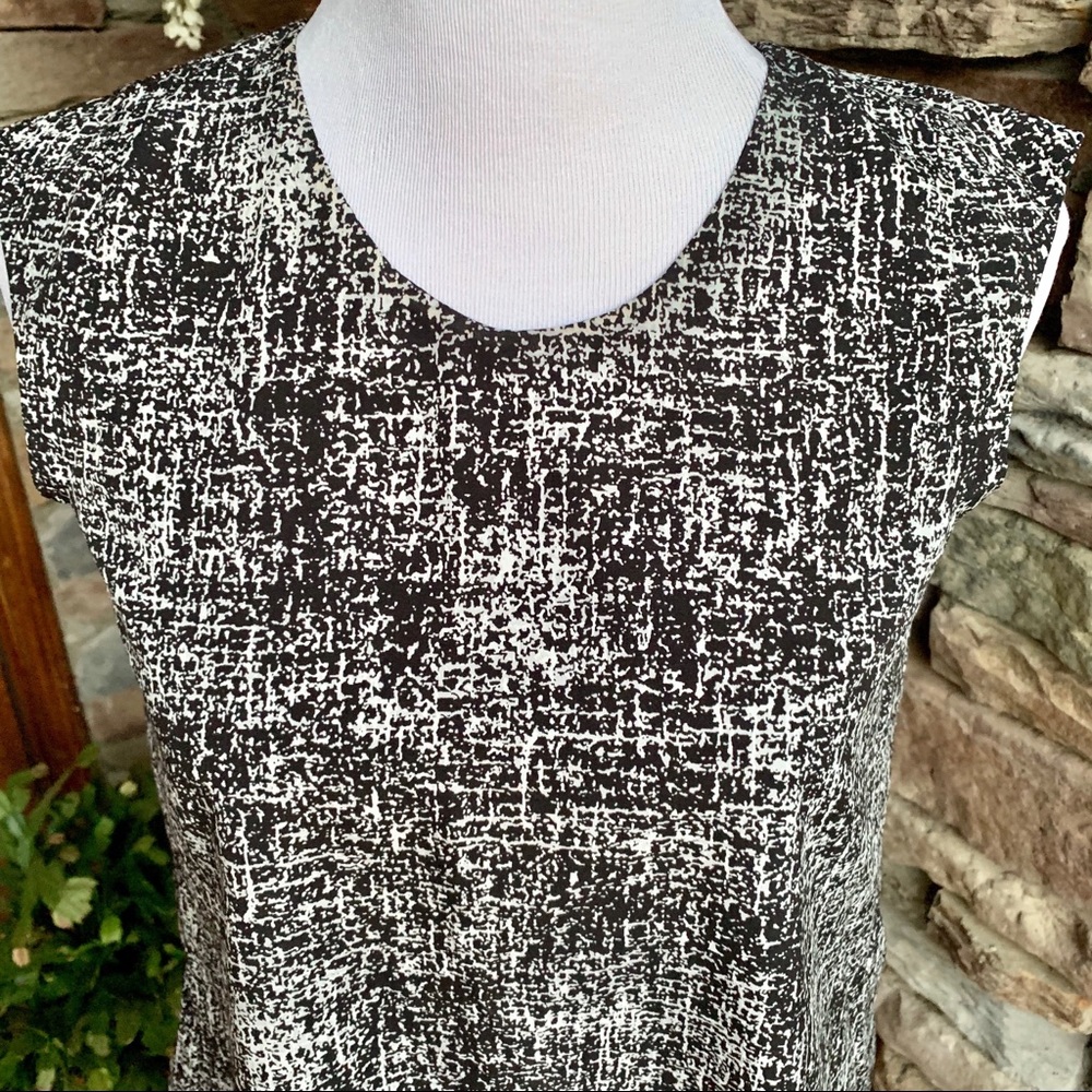 Banana Republic Blouse - Picture 2 of 7